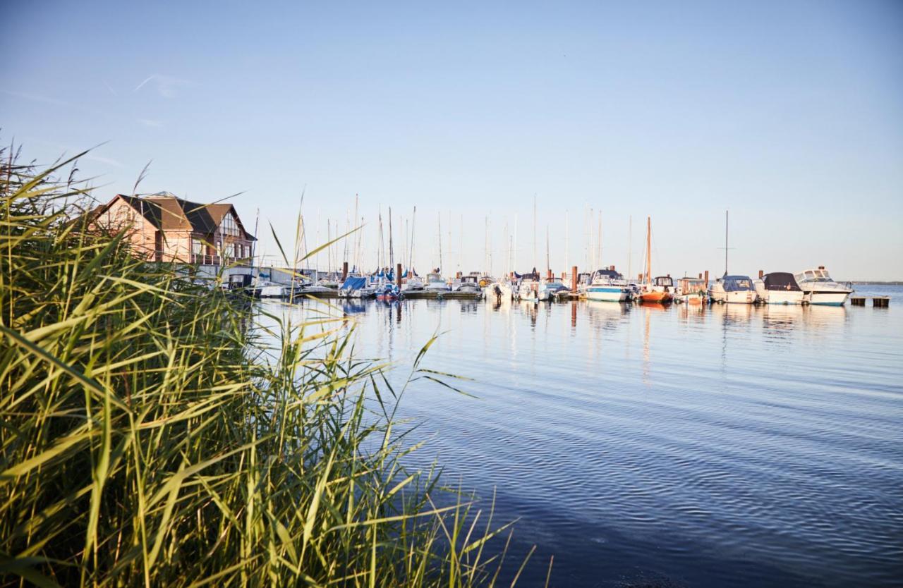 Bades Huk Marina Hotel Hohen Wieschendorf Εξωτερικό φωτογραφία